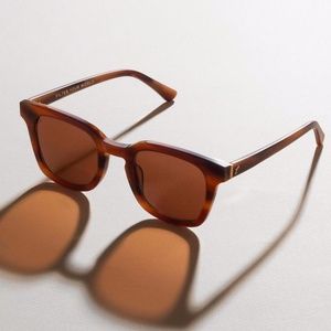 Tens Ashton sunglasses in amber